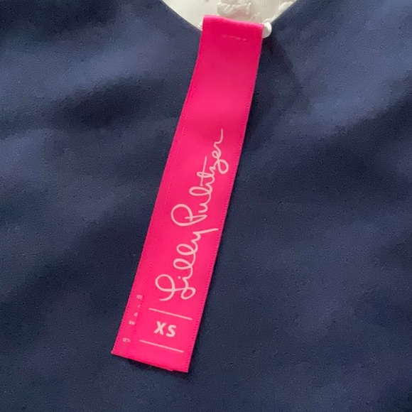 Lilly Pulitzer Florin Sleeveless V Neck NWT - Picture 4 of 5